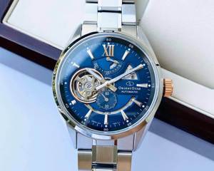 Đồng hồ nam Orient RE-AV0116L00B