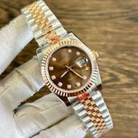 Đồng Hồ Nam Rolex, Mặt Nâu Cafe Chải Tia Lấp Lánh, Dây Demi Nâu, Cọc Số, Kính Saphia Chống Nước, Đủ Size Nam Nữ