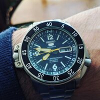 Đồng hồ nam Seiko Diver Automatic Map SKZ211 Nam tính, khỏe khoắn, năng động