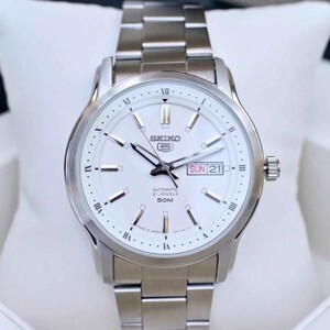 Đồng hồ nam Seiko SNKP09J1