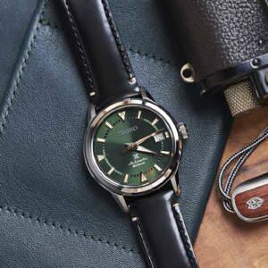Đồng hồ nam Seiko SPB245J1