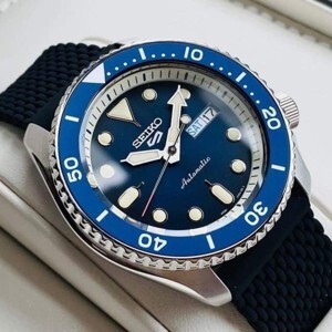 Đồng hồ nam Seiko SRPD71K2