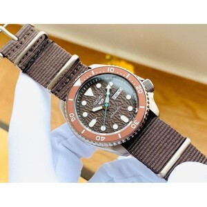 Đồng hồ nam Seiko SRPD85K1