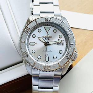 Đồng hồ nam Seiko SRPE71K1