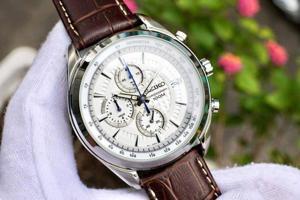 Đồng hồ nam Seiko SSB181P1