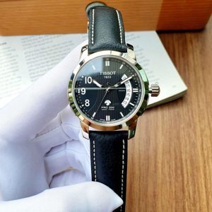 Đồng hồ nam Tissot PRC 200 T014.421.11.057.00