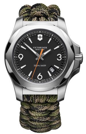 Đồng hồ nam Victorinox 241894