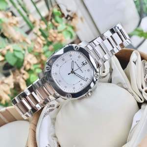 Đồng hồ nữ Burberry BBY1401