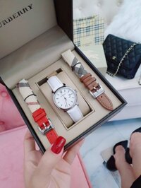 Đồng hồ nữ Burberry set tặng 2 dây da sang chảnh quý phái – Dwatch