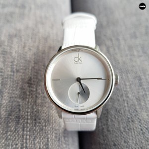 Đồng hồ nữ Calvin Klein K2Y231K6