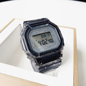 Đồng hồ nữ Casio Baby-G BGD-560S