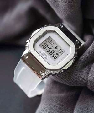 Đồng hồ nữ Casio G-Shock GM-S5600SK