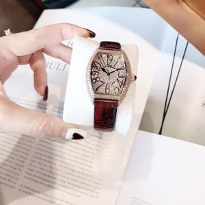 Đồng hồ nữ Christian Van Sant CV4822