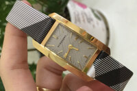 Đồng hồ nữ dây da cao cấp Burberry Quartz BR06