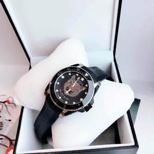 Đồng hồ nữ Gucci YA136320