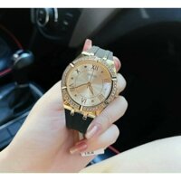 Đồng Hồ Nữ Guess Gold-Tone and Black GW0034L1