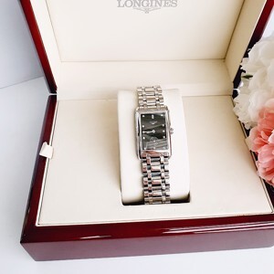 Đồng hồ nữ Longines DolceVita L5.512.4.57.6