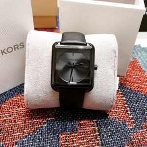 Đồng hồ nữ Michael Kors MK2586
