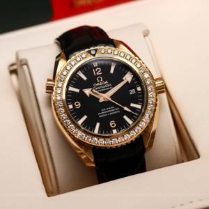 Đồng hồ nữ Omega 232.58.38.20.01.001