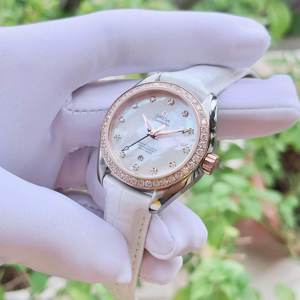 Đồng hồ nữ Omega Seamaster 231.28.34.20.55.003