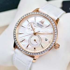 Đồng hồ nữ Orient RA-AK0004A10B