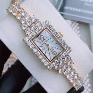 Đồng hồ nữ Royal Crown 3584