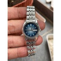 Đồng hồ nữ Seiko mặt xanh dương hàng si Nhật chạy pin