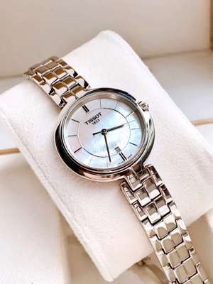 Đồng hồ nữ Tissot Flamingo T094.210.11.111.00