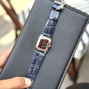 Đồng hồ nữ Tissot T10 T073.310.26.057.00