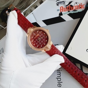 Đồng hồ nữ Versus Mouffetard Red Dial VSPLK1420
