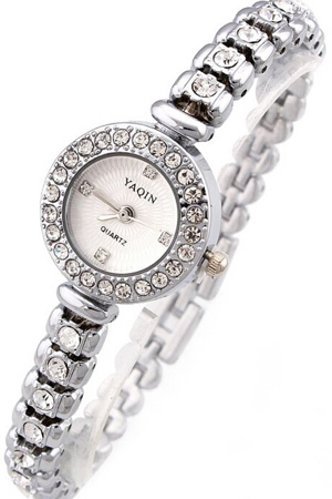 Đồng hồ nữ YAQIN Y7054 - dây kim loại