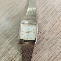Đồng hồ nữa mặt vuông dây thép vàng Hàng thanh lý Lachic