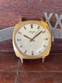 Đồng hồ ở nga có sẵn, bảo hành chính hãng, giao hàng tận nơi