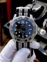 Đồng hồ Omega nam máy cơ automatic Omega Seamaster Diver 007 Edition – DWatch