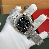 Đồng Hồ Omega Rep 11 Seamaster Diver 300M Chronograph Demi Vàng Hồng Mặt Đen N1 44mm