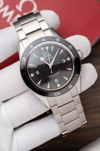 Đồng Hồ Omega Seamaster 007 Replica 1:1 Nhà Máy VS Mặt Đen 41mm