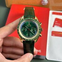 Đồng Hồ Omega Speedmaster Moonwatch Professional Chronograph Vàng Vàng Mặt Xanh Lá Replica RMF 42mm