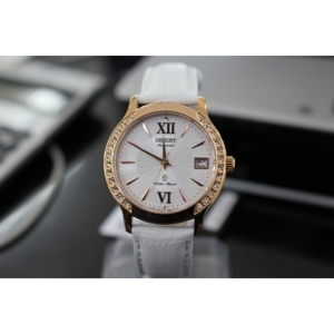 Đồng hồ nữ Orient FER2E002W0