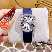 Đồng Hồ Piaget Nữ Dây Da Lụa Màu Xanh Navy Mặt Số La Mã Đính Đá Size 32mm
