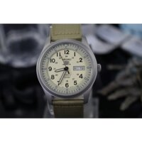 Đồng hồ Seiko 5 quân đội SNZG07K1