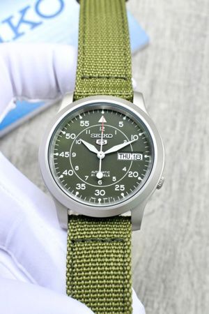 Đồng hồ Seiko Men s SNK805