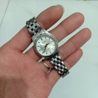 đồng hồ si nhật nữ hiệu CLOCKY màu trắng bạc thép không gỉ độ mới cao
