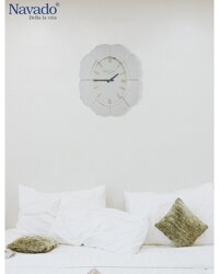 Đồng hồ treo tường LOTUS
