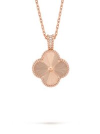 Đồng Hồ Van Cleef & Arpels Alhambra Secret Pendant VCARO8ZW00