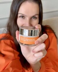 Dr Eve Ryouth Vitamin C Hyaluronic Acid – Kem dưỡng ẩm ban ngày làm sáng da