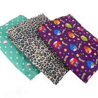 Drap giường Chống Thấm hình họa tiết hoa văn vui nhộn kích thước 1m6x2m giao ngẫu nhiên