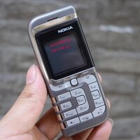 ĐTDĐ Nokia 7260 chiếc lá nhỏ