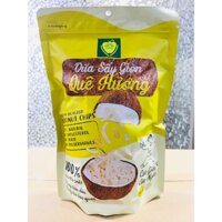Dừa sấy giòn quê hương gói 300gr Định Phú Mỹ ăn kèm với yogurt, chè, cootail, kem trái cây, chè Thái, topping lên bánh