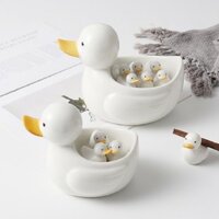 Đũa Sứ Hình Vịt Donald Vẽ Tay Phong Cách Nhật Bản