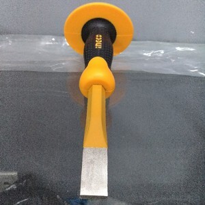 Đục sắt mũi dẹp 25mm Ingco HCCL812512